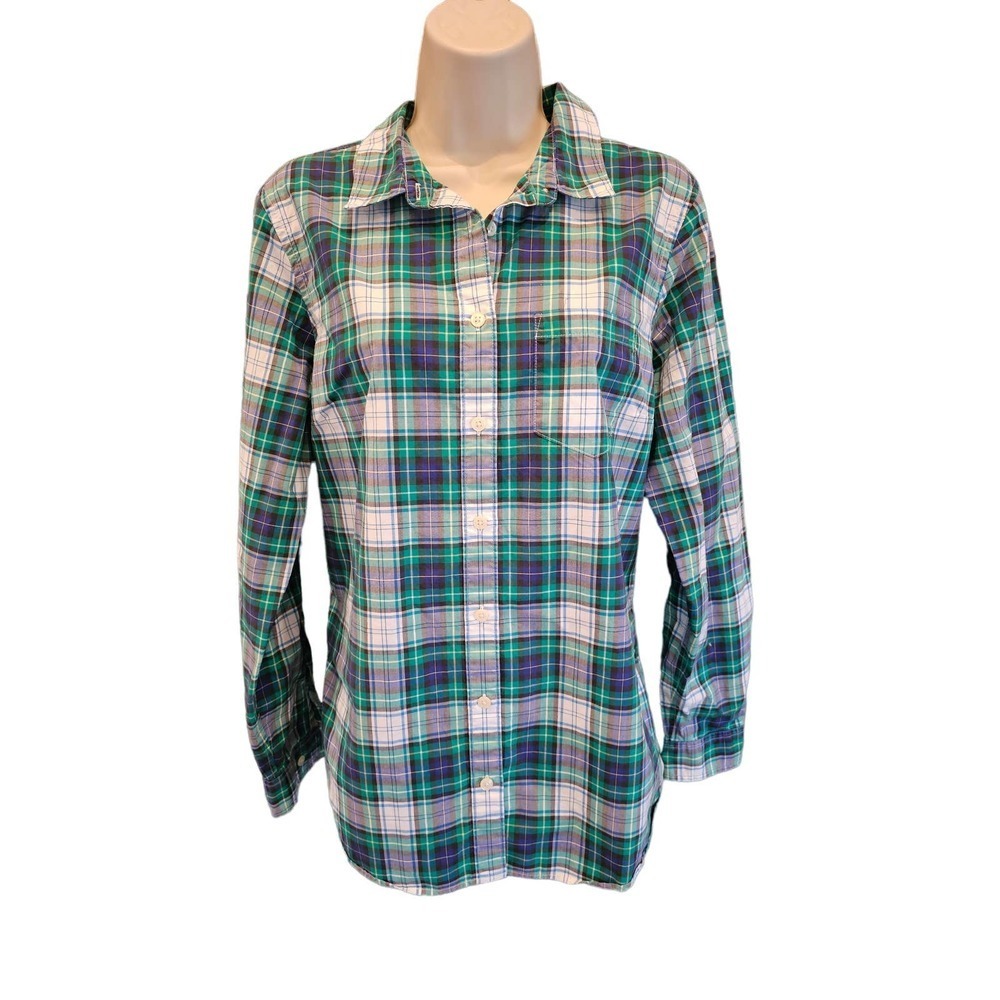LL bean medium green plaid long sleeve women's button up Career Casual EUC